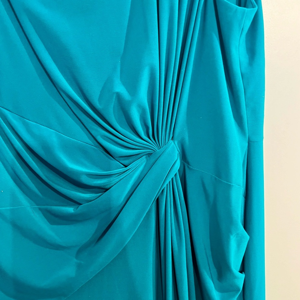 Plus size formal dress, green teal, embellished - Picture 5 of 8